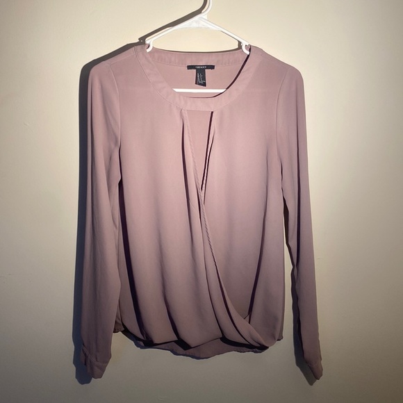 Forever 21 Tops - Cutout blouse